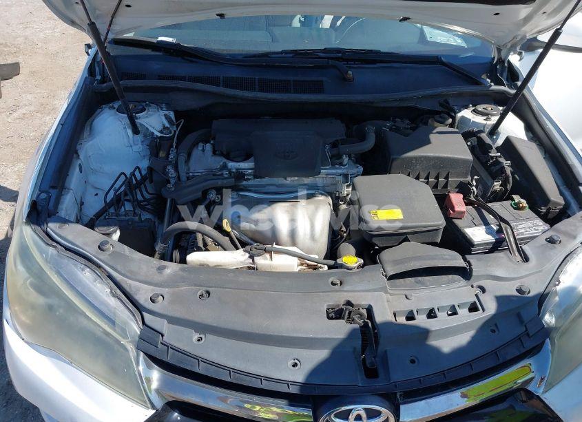 Photo 10 of 2015 Toyota Camry SE (VIN 4T1BF1FKXFU030741)