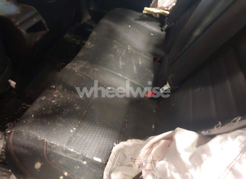 Photo 8 of 2015 Toyota Camry SE (VIN 4T1BF1FKXFU041982)