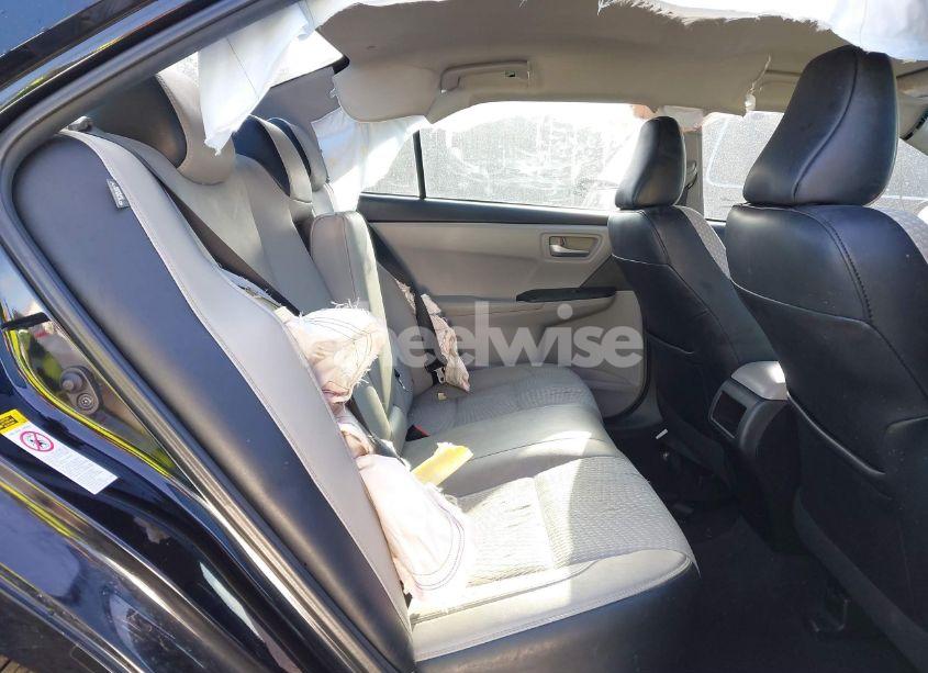 Photo 8 of 2015 Toyota Camry SE (VIN 4T1BF1FKXFU053128)