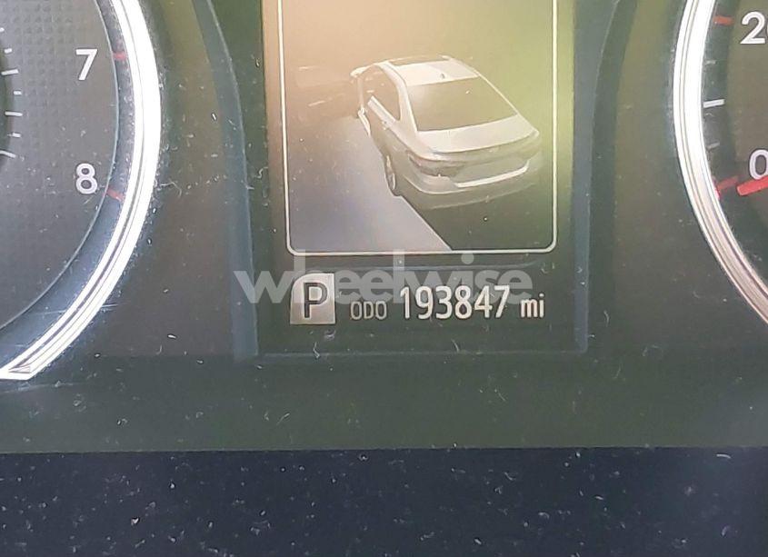 Photo 16 of 2015 Toyota Camry SE (VIN 4T1BF1FKXFU061990)