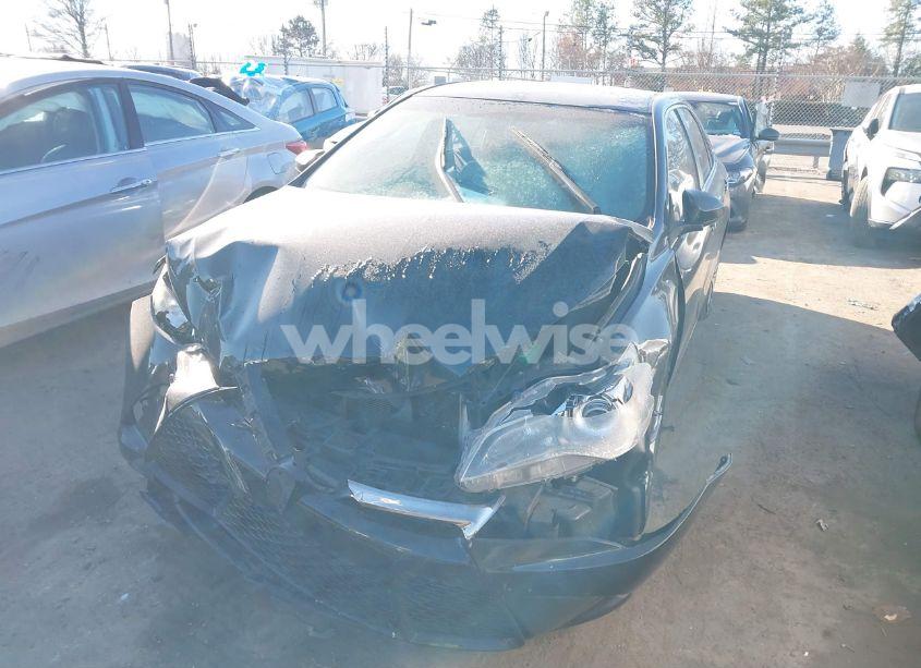 Photo 6 of 2015 Toyota Camry SE (VIN 4T1BF1FKXFU074707)