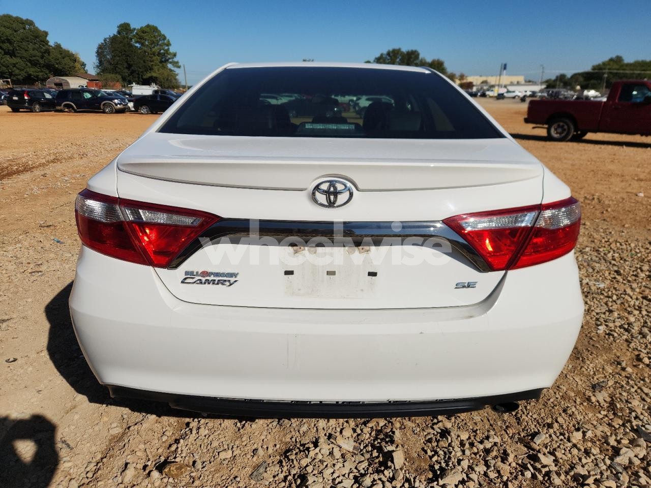 Photo 6 of 2015 TOYOTA CAMRY LE (VIN 4T1BF1FKXFU080510)