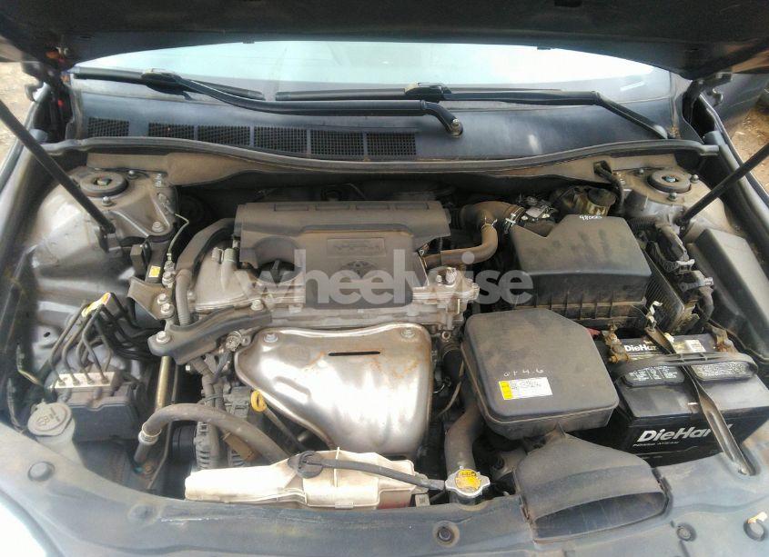 Photo 10 of 2015 Toyota Camry SE (VIN 4T1BF1FKXFU101145)