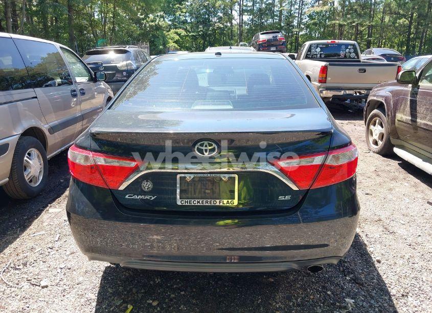 Photo 16 of 2015 Toyota Camry SE (VIN 4T1BF1FKXFU475402)