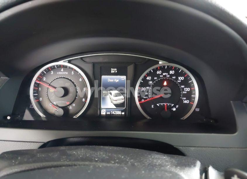 Photo 7 of 2015 Toyota Camry SE (VIN 4T1BF1FKXFU897010)