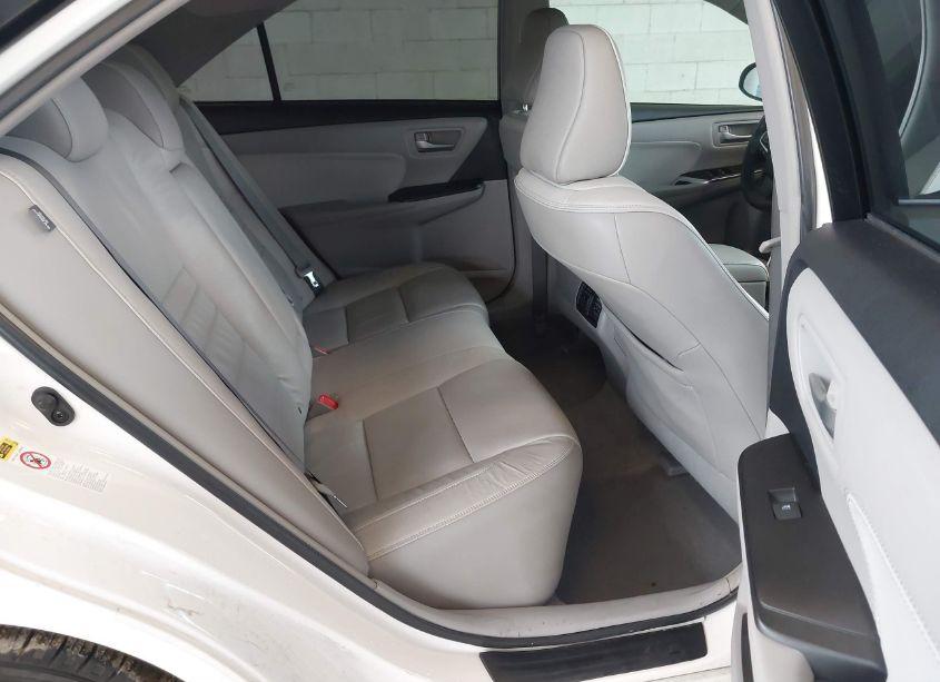 Photo 8 of 2015 Toyota Camry XLE (VIN 4T1BF1FKXFU899453)