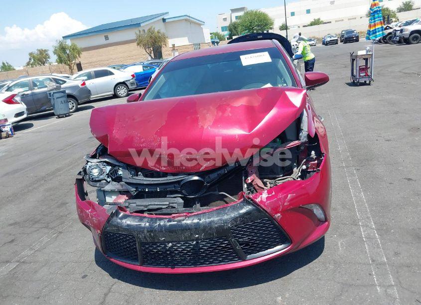 Photo 13 of 2015 Toyota Camry SE (VIN 4T1BF1FKXFU900889)