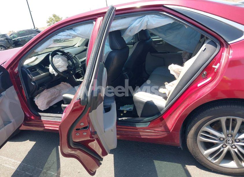 Photo 8 of 2015 Toyota Camry SE (VIN 4T1BF1FKXFU900889)