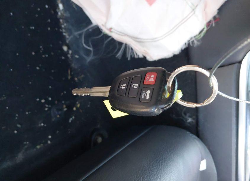 Photo 11 of 2015 Toyota Camry SE (VIN 4T1BF1FKXFU903971)