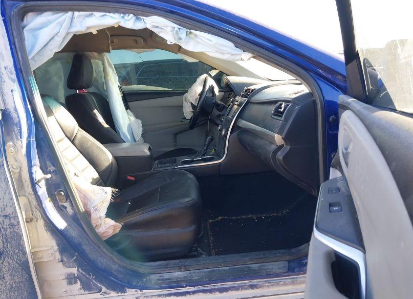 Photo 5 of 2015 Toyota Camry SE (VIN 4T1BF1FKXFU903971)