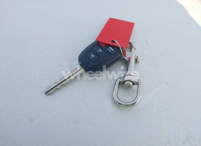 Photo 11 of 2015 Toyota Camry LE (VIN 4T1BF1FKXFU912007)