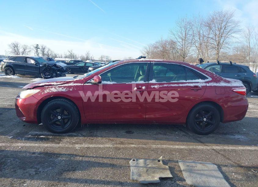 Photo 14 of 2015 Toyota Camry LE (VIN 4T1BF1FKXFU912007)