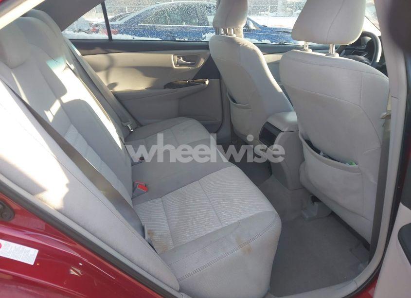 Photo 8 of 2015 Toyota Camry LE (VIN 4T1BF1FKXFU912007)