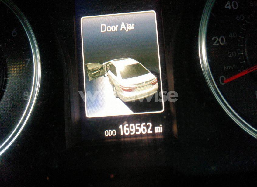 Photo 7 of 2015 Toyota Camry SE (VIN 4T1BF1FKXFU923444)