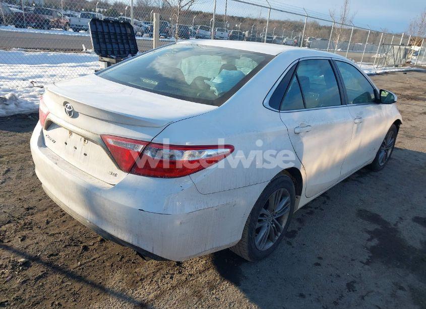 Photo 4 of 2015 Toyota Camry SE (VIN 4T1BF1FKXFU985409)