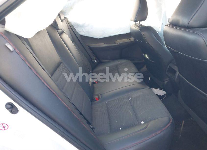 Photo 8 of 2015 Toyota Camry SE (VIN 4T1BF1FKXFU985409)