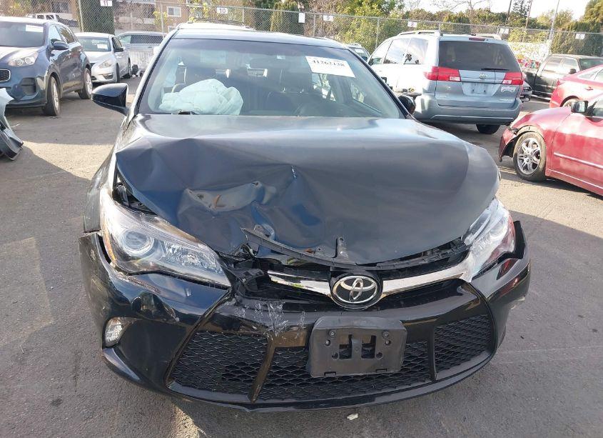 Photo 12 of 2015 Toyota Camry SE (VIN 4T1BF1FKXFU989427)
