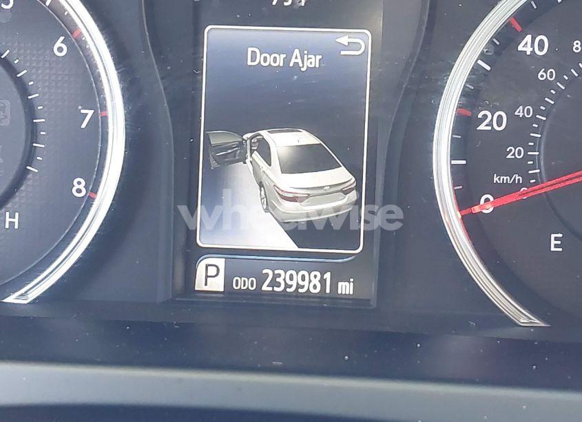 Photo 15 of 2015 Toyota Camry SE (VIN 4T1BF1FKXFU990688)