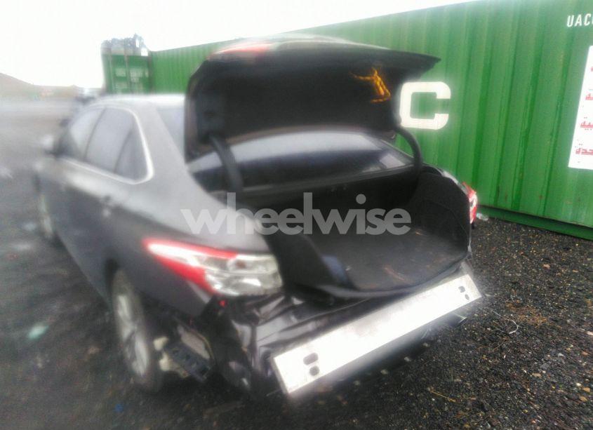 Photo 6 of 2016 Toyota Camry SE (VIN 4T1BF1FKXGU132669)