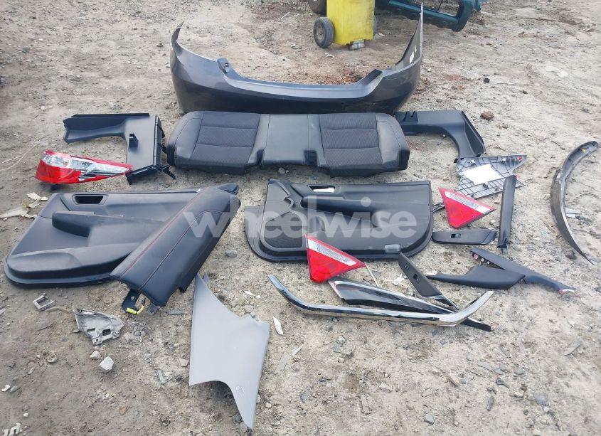 Photo 12 of 2016 Toyota Camry SE (VIN 4T1BF1FKXGU134048)