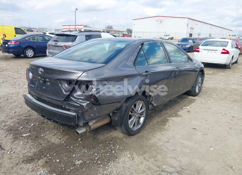 Photo 4 of 2016 Toyota Camry SE (VIN 4T1BF1FKXGU134048)