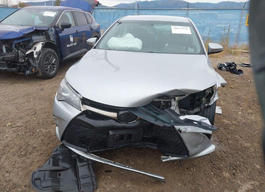 Photo 13 of 2016 Toyota Camry SE (VIN 4T1BF1FKXGU138911)