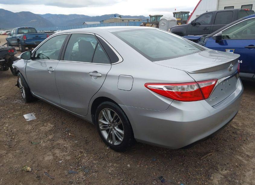 Photo 3 of 2016 Toyota Camry SE (VIN 4T1BF1FKXGU138911)