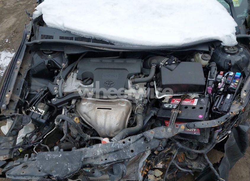 Photo 10 of 2016 Toyota Camry LE (VIN 4T1BF1FKXGU155529)