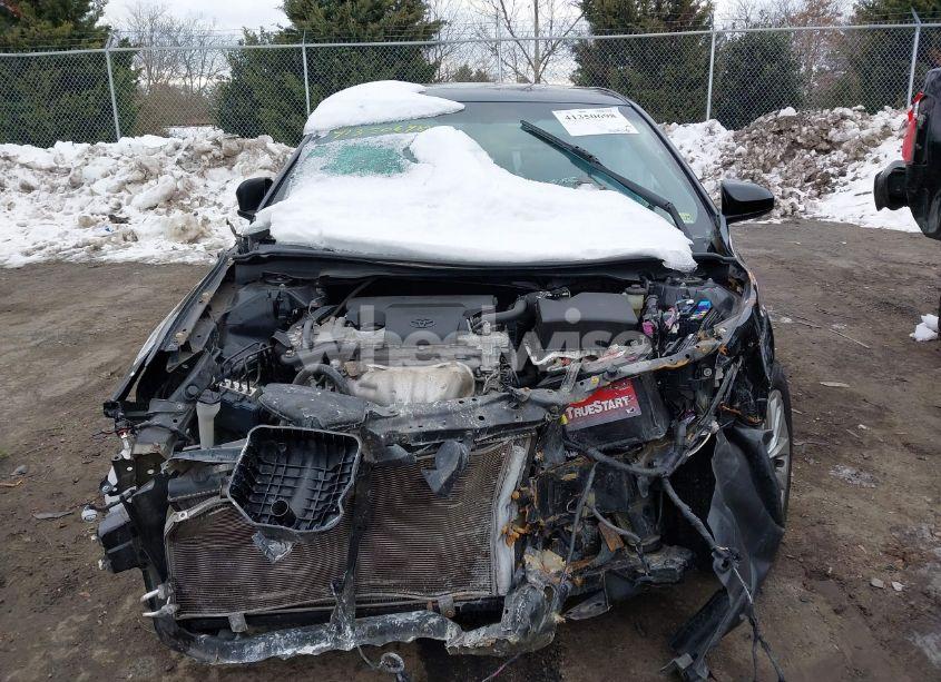 Photo 13 of 2016 Toyota Camry LE (VIN 4T1BF1FKXGU155529)