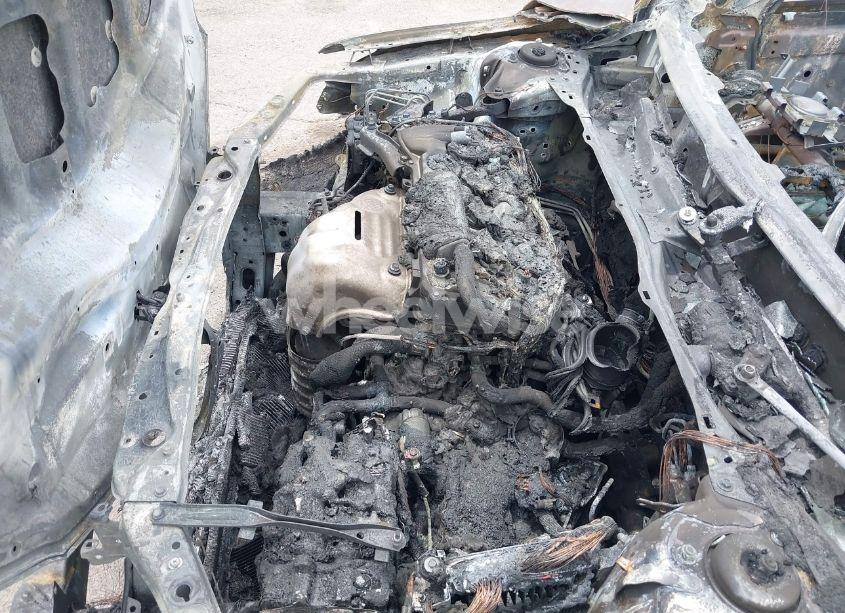 Photo 10 of 2016 Toyota Camry SE (VIN 4T1BF1FKXGU156809)