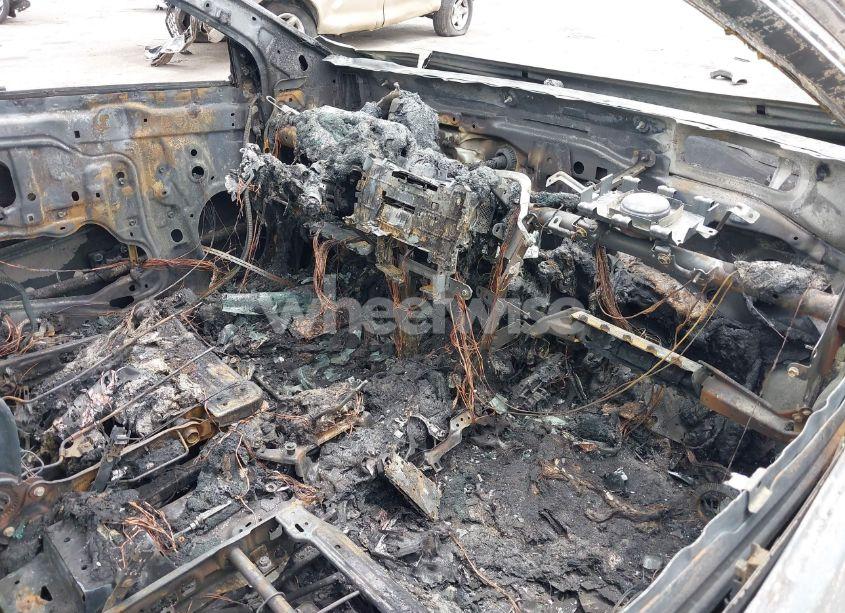 Photo 5 of 2016 Toyota Camry SE (VIN 4T1BF1FKXGU156809)