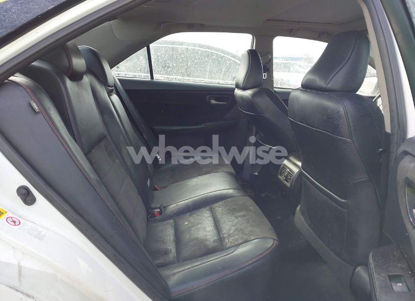 Photo 8 of 2016 Toyota Camry XSE (VIN 4T1BF1FKXGU162139)