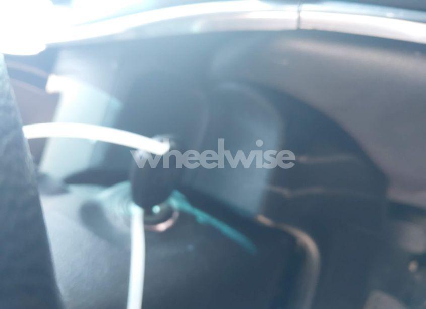 Photo 11 of 2016 Toyota Camry SE (VIN 4T1BF1FKXGU165137)