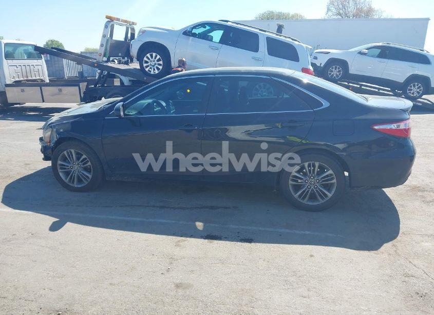 Photo 15 of 2016 Toyota Camry SE (VIN 4T1BF1FKXGU165137)