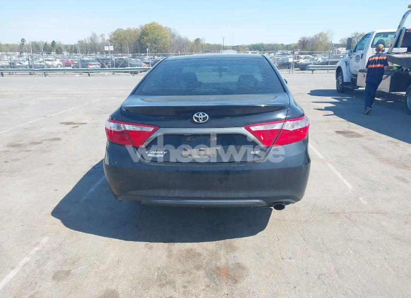 Photo 17 of 2016 Toyota Camry SE (VIN 4T1BF1FKXGU165137)