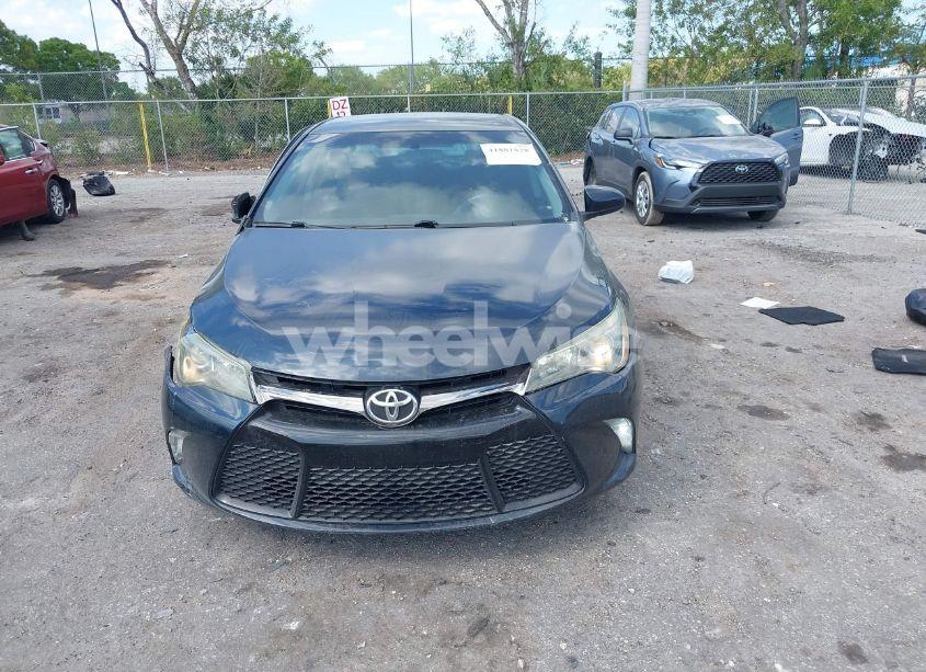 Photo 12 of 2016 Toyota Camry SE (VIN 4T1BF1FKXGU169169)