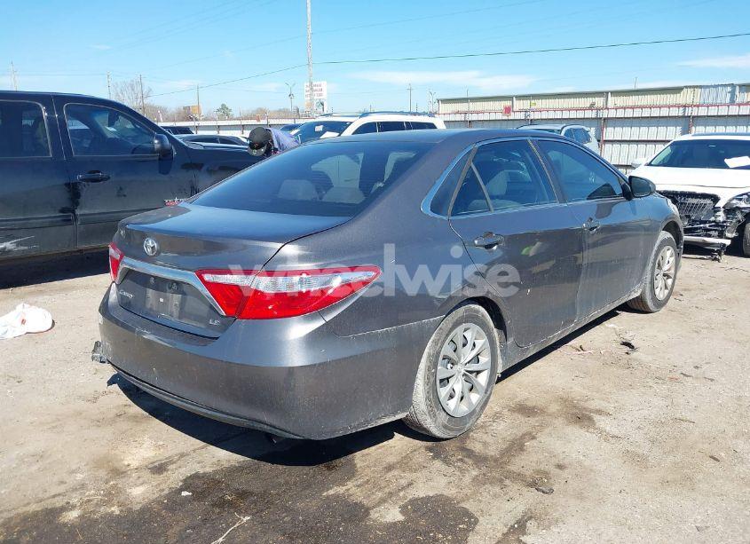 Photo 4 of 2016 Toyota Camry LE (VIN 4T1BF1FKXGU173609)