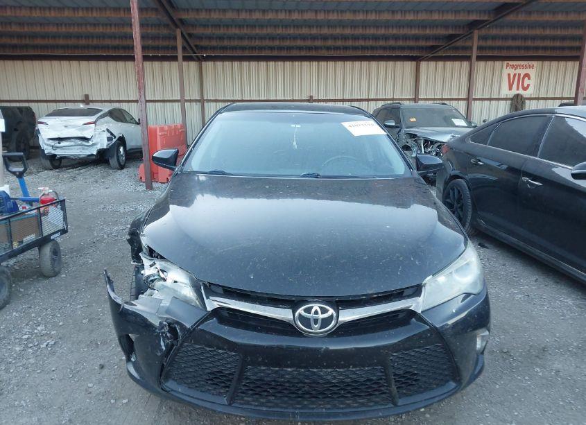 Photo 12 of 2016 Toyota Camry SE (VIN 4T1BF1FKXGU176459)