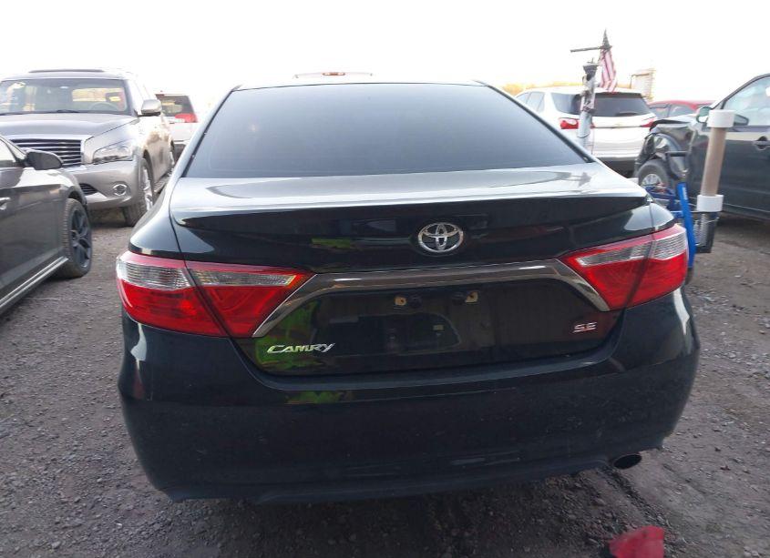 Photo 16 of 2016 Toyota Camry SE (VIN 4T1BF1FKXGU176459)
