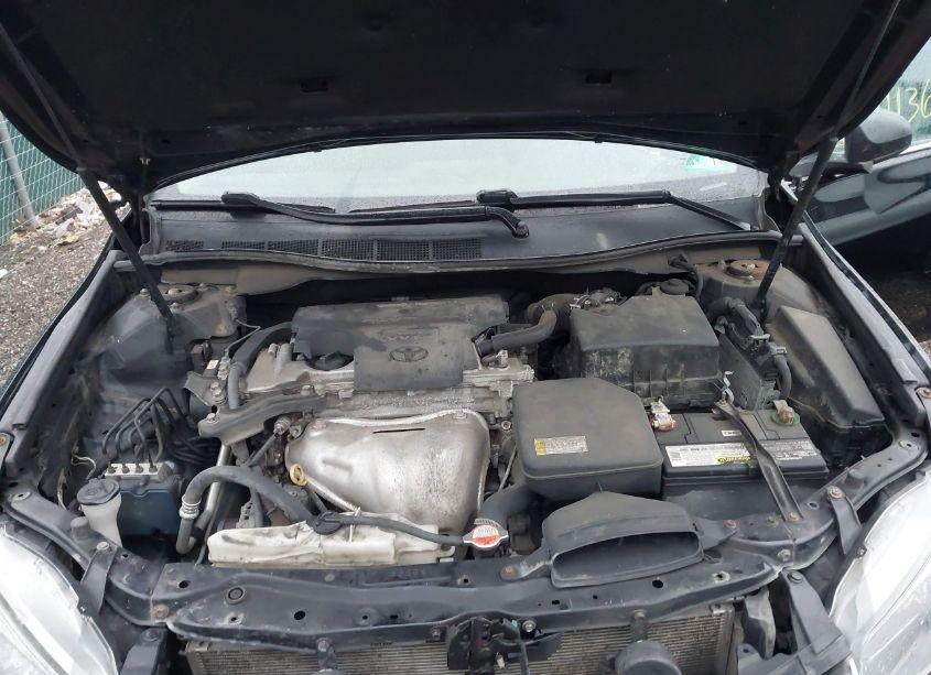 Photo 10 of 2016 Toyota Camry SE (VIN 4T1BF1FKXGU183637)