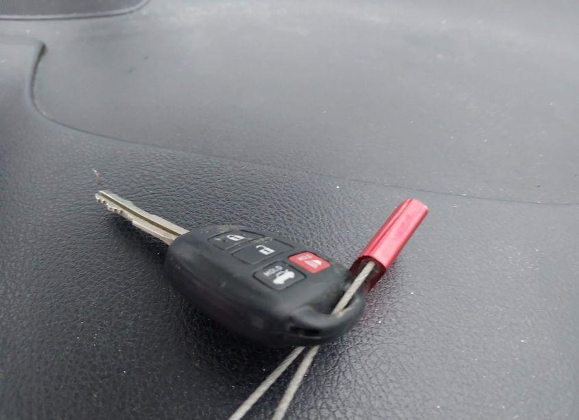 Photo 11 of 2016 Toyota Camry SE (VIN 4T1BF1FKXGU183637)