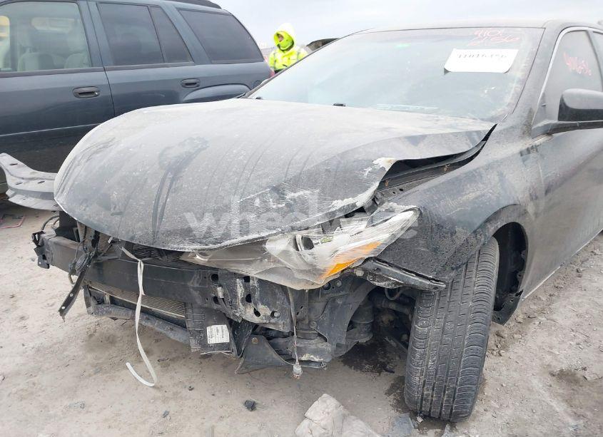 Photo 6 of 2016 Toyota Camry SE (VIN 4T1BF1FKXGU208200)