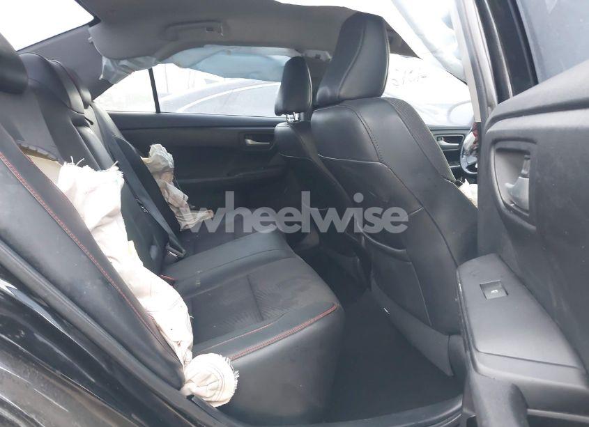 Photo 8 of 2016 Toyota Camry SE (VIN 4T1BF1FKXGU208200)