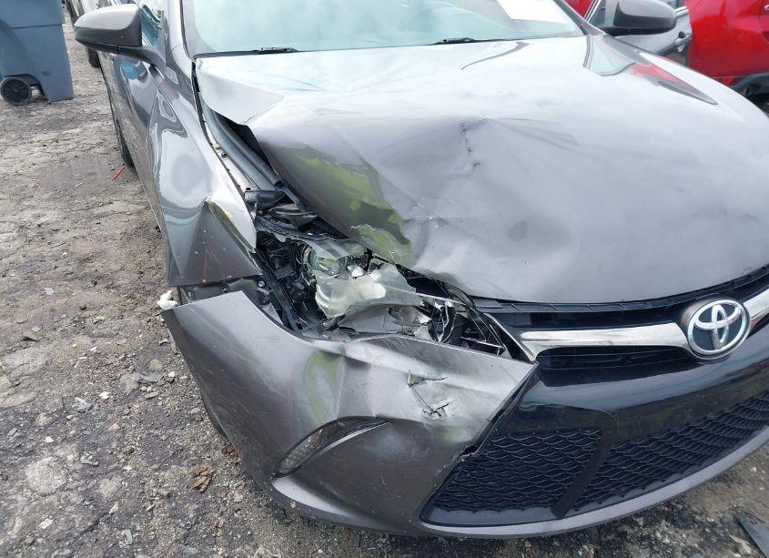 Photo 6 of 2016 Toyota Camry SE (VIN 4T1BF1FKXGU209797)