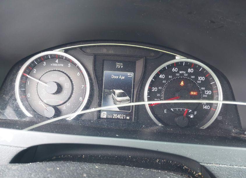 Photo 7 of 2016 Toyota Camry SE (VIN 4T1BF1FKXGU209797)