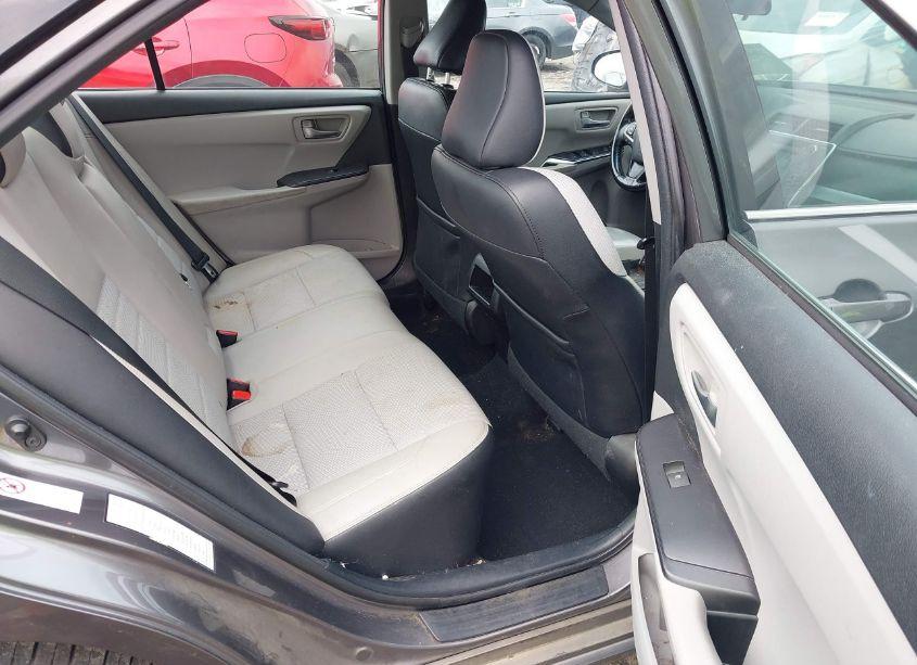 Photo 8 of 2016 Toyota Camry SE (VIN 4T1BF1FKXGU209797)