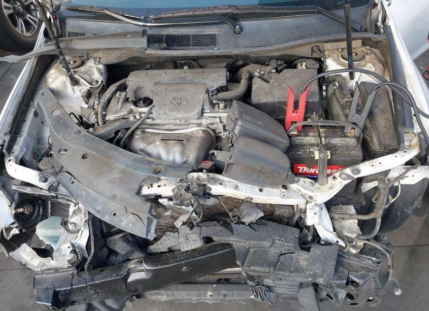 Photo 10 of 2016 Toyota Camry SE (VIN 4T1BF1FKXGU212635)