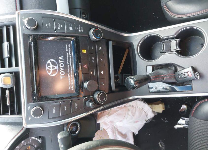 Photo 11 of 2016 Toyota Camry SE (VIN 4T1BF1FKXGU212635)