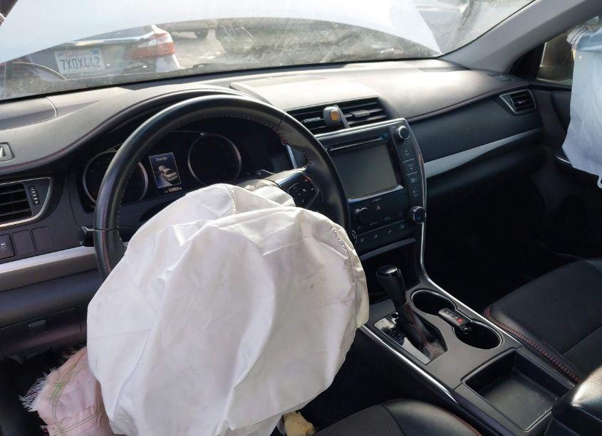 Photo 22 of 2016 Toyota Camry SE (VIN 4T1BF1FKXGU212635)