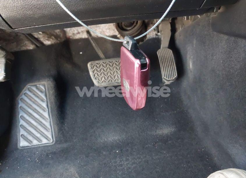 Photo 11 of 2016 Toyota Camry SE (VIN 4T1BF1FKXGU221531)